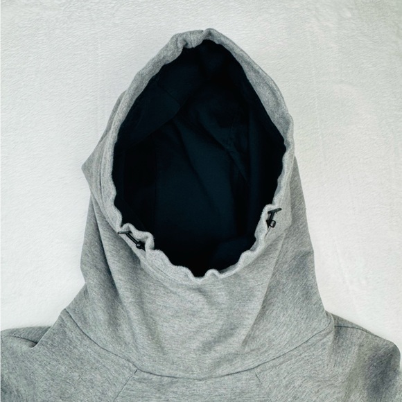Nike Tech Women’s Fleece Funnel Hoodie. 
Gray /black. Size M . - Picture 4 of 8